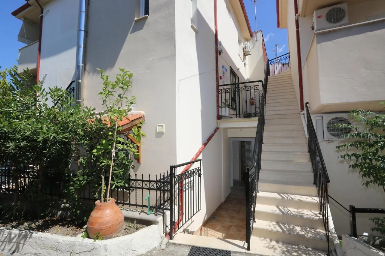 Palia Platia Apartments Pefkochori
